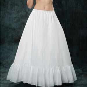 Elegant White Women's Petticoat